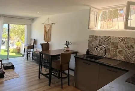 Les Mimosas Lägenhet